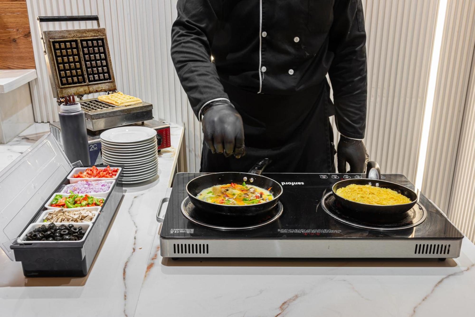 Ross Hotel Riyadh Ngoại thất bức ảnh