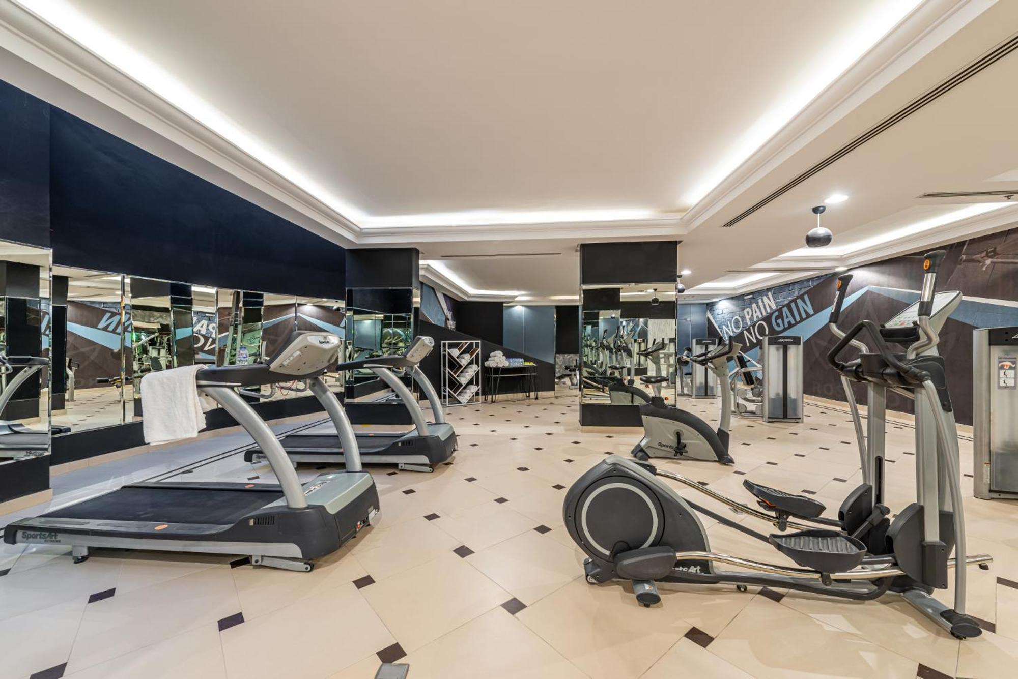 Ross Hotel Riyadh Ngoại thất bức ảnh