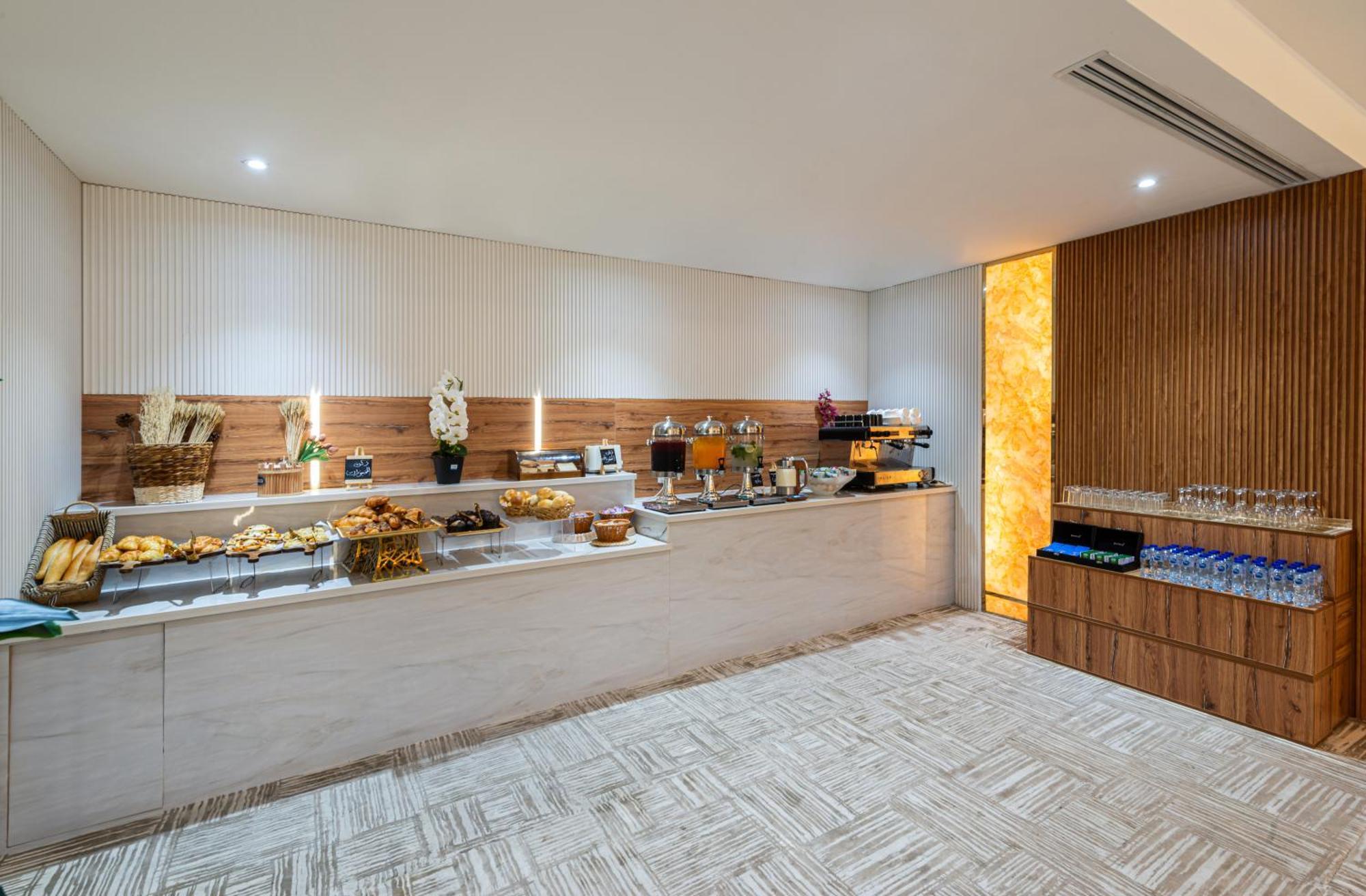 Ross Hotel Riyadh Ngoại thất bức ảnh